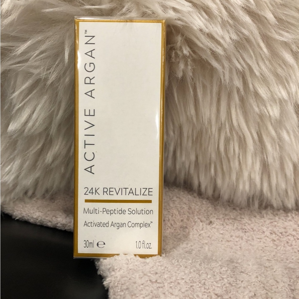 NIB! Active Argan 24K Revitalize Multi-Peptide Solution